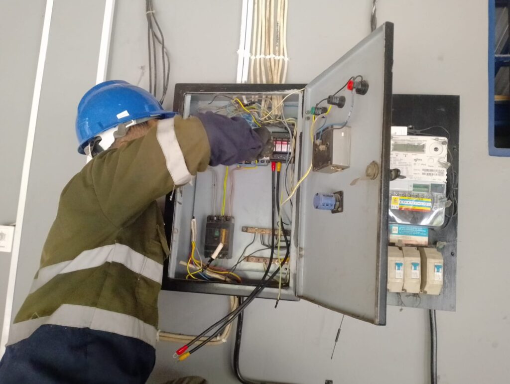 pemasangan grounding system sempurna karya esa